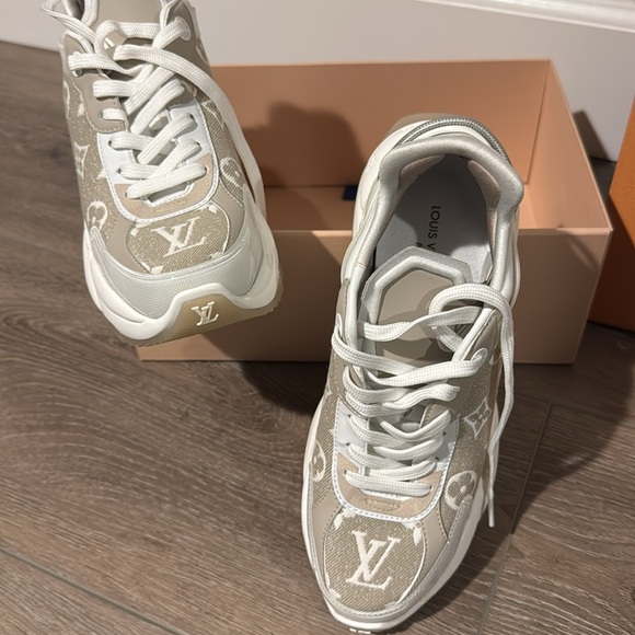 LV white with tan sneakers size 7 worn once - Picture 2 of 5